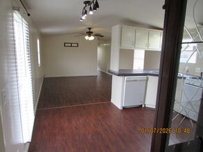 110 Cherylton Dr in Red Rock, TX - Building Photo - Building Photo