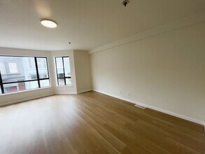 1385 Pacific Ave in San Francisco, CA - Building Photo - Building Photo