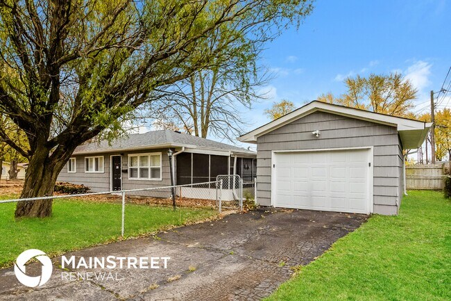 5101 Patricia St in Indianapolis, IN - Foto de edificio - Building Photo