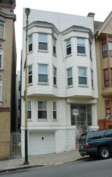 935 Leavenworth St in San Francisco, CA - Building Photo