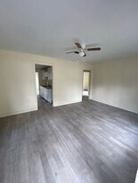 437 Erie St in Jackson, MS - Building Photo