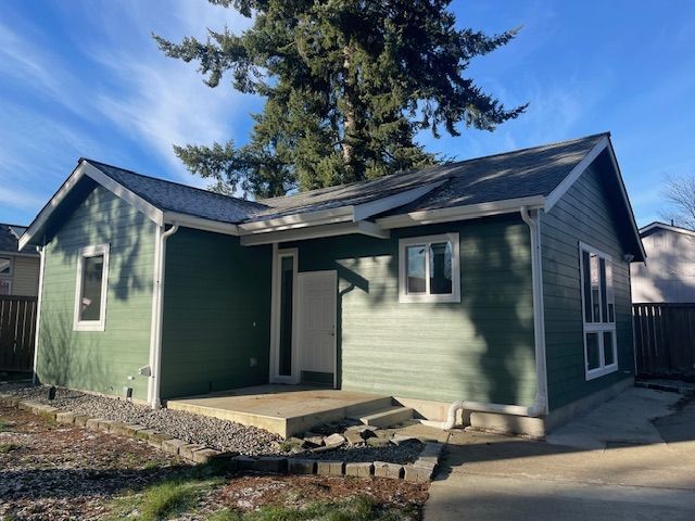 property at 5938 Danials Loop SE