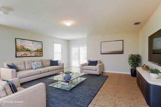 203 NE 9th Ave in Cape Coral, FL - Building Photo - Building Photo