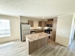 9356 River Dr in Linden, MI - Building Photo - Building Photo