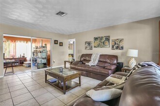 525 Skylark Ln NW in Port Charlotte, FL - Building Photo - Building Photo