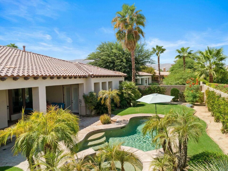 74192 Via Pellestrina in Palm Desert, CA - Building Photo