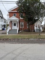 75 Grant St in Burlington, VT - Building Photo