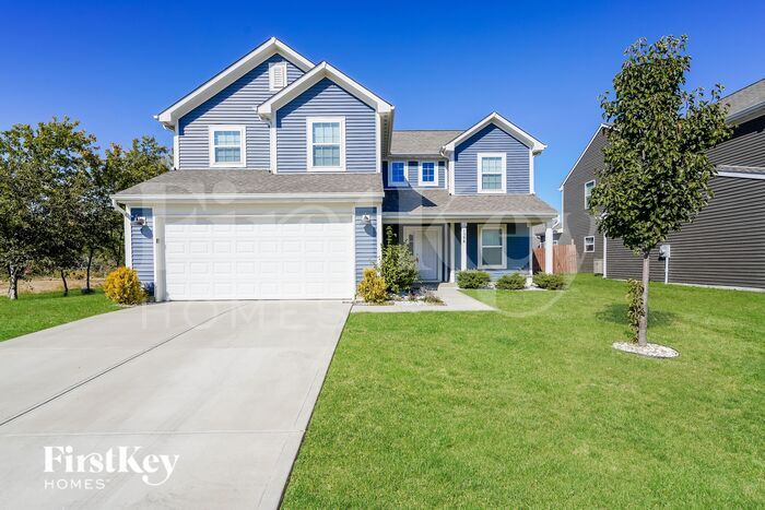 1398 Crabapple Rd in Franklin, IN - Building Photo