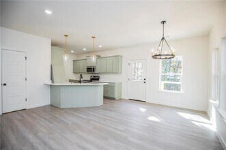 3 Runnymede Cir in Bella Vista, AR - Building Photo - Building Photo