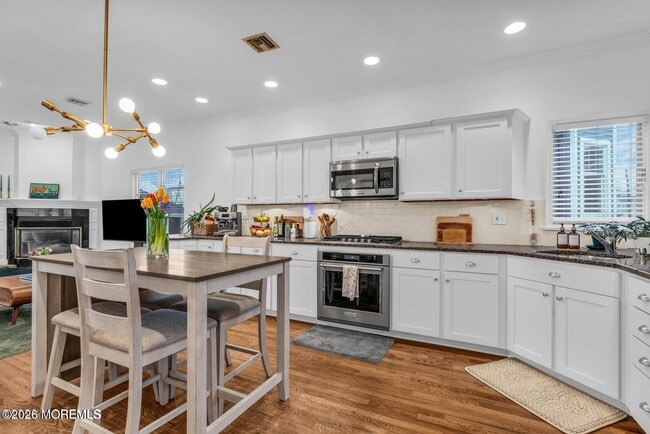 6 Cook St in Monmouth Beach, NJ - Building Photo - Building Photo