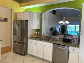 5705 Heron Ln-Unit -806 in Naples, FL - Building Photo - Building Photo