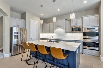 13336 Thornton Dr in Frisco, TX - Foto de edificio - Building Photo