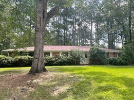 19 Rob Ln in Jackson, MS - Building Photo