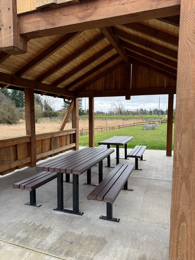 8823 S 1st St in Ridgefield, WA - Building Photo - Building Photo