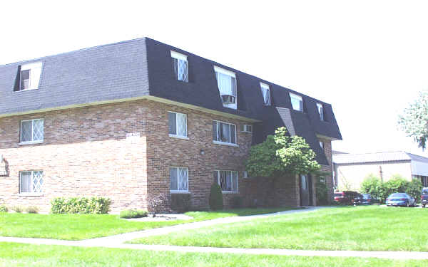 Town and Country Villas Apartments in Tinley Park, IL - Foto de edificio