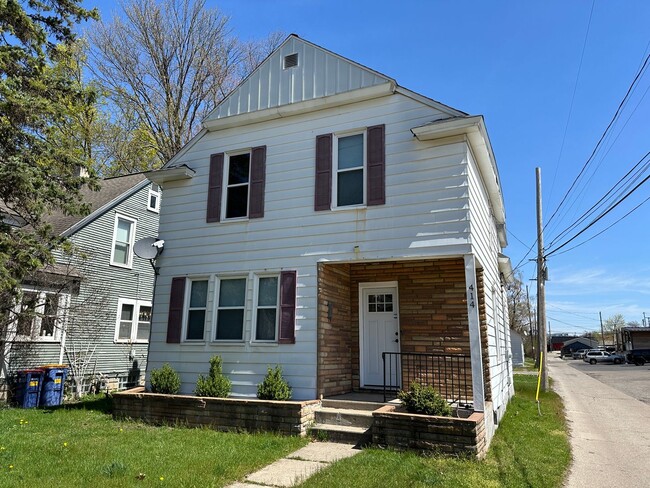 property at 414 Grand Ave NE