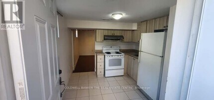 41 Hatfield Crescent in Toronto, ON - Building Photo - Building Photo