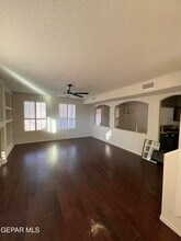 206 Vic Clark Ct in El Paso, TX - Building Photo - Building Photo