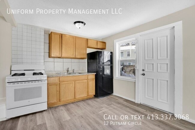 property at 12 Putnam Cir