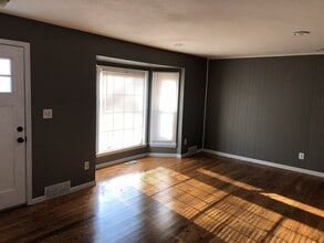 19380 Hilton Dr in Southfield, MI - Building Photo - Building Photo