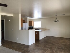 24752 N Good Pasture Ln in Florence, AZ - Building Photo - Building Photo