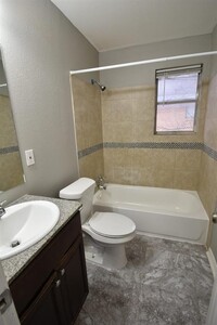 3631 N MacGregor Way photo'