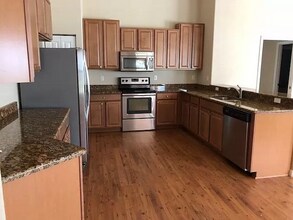12403 NE 48th Cir in Oxford, FL - Building Photo - Building Photo