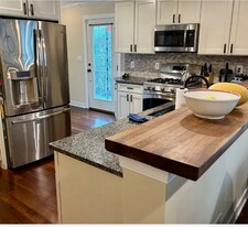 1 Riverside Dr in Clinton, NJ - Building Photo