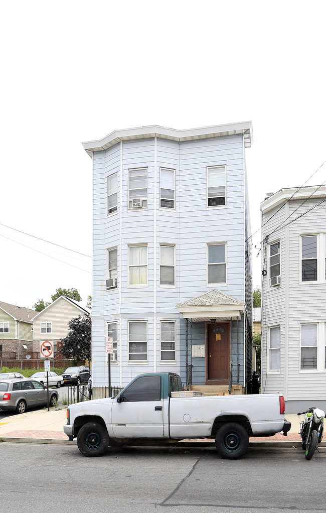 362 Saw Mill River Rd in Yonkers, NY - Building Photo - Building Photo