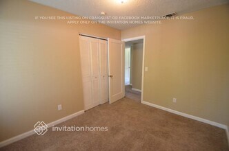 6568 Pacheco Way in Citrus Heights, CA - Foto de edificio - Building Photo
