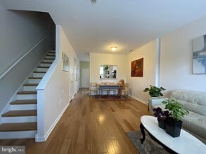 1213 Clymer St in Philadelphia, PA - Building Photo - Building Photo