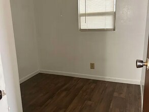 1217 W Wabash St in Tucson, AZ - Foto de edificio - Building Photo