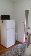 813 N Jackson St, Unit 1 in Arlington, VA - Building Photo - Building Photo