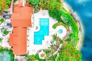 1885 Palm Cove Blvd in Delray Beach, FL - Building Photo
