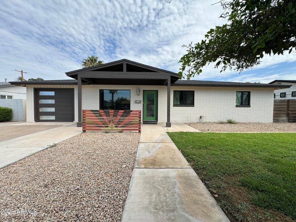 4248 E Montecito Ave in Phoenix, AZ - Building Photo