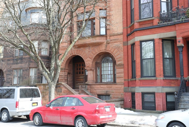 28 Willett St in Albany, NY - Building Photo - Building Photo