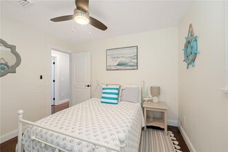 9 Woodlund Ave in Westerly, RI - Building Photo - Building Photo