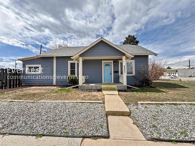 property at 4301 S Lincoln St