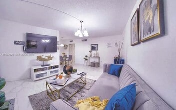 1325 W 68th St in Hialeah, FL - Building Photo - Building Photo