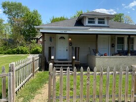 15 N Riley Ave in Indianapolis, IN - Building Photo