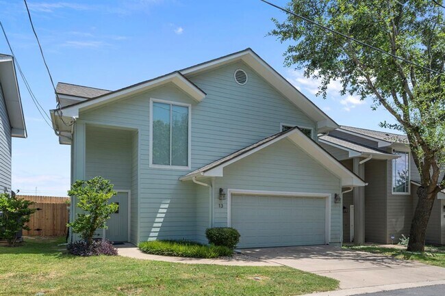 7312 E Ben White Blvd in Austin, TX - Building Photo - Building Photo