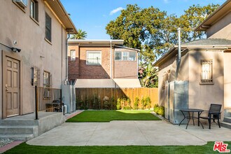 2336 Scarff St in Los Angeles, CA - Building Photo - Building Photo