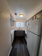 3302 W Shields Ave in Fresno, CA - Building Photo - Building Photo