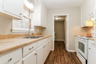121 Beverly Dr in Ladson, SC - Building Photo - Building Photo