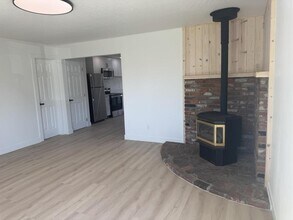 219 E Annie Ave in Coeur d'Alene, ID - Building Photo - Building Photo