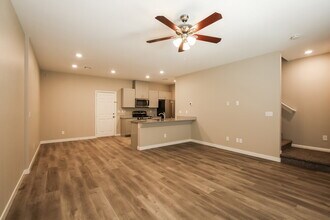 4340 Luster Ave in North Las Vegas, NV - Building Photo - Building Photo