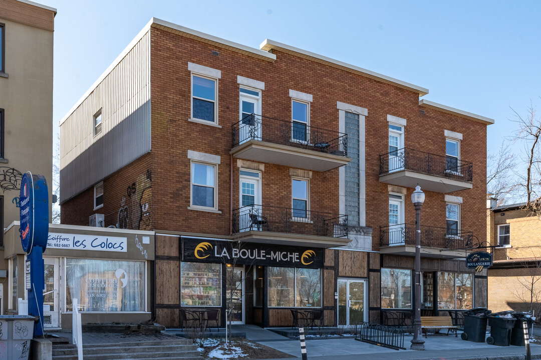 1481 Sainte Foy Ch in Québec, QC - Building Photo