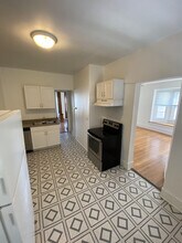 3419 Dewey Ave-Unit -3419 in Omaha, NE - Foto de edificio - Building Photo