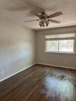 12329 Limerick Ave, Unit Primary Suite in Austin, TX - Building Photo