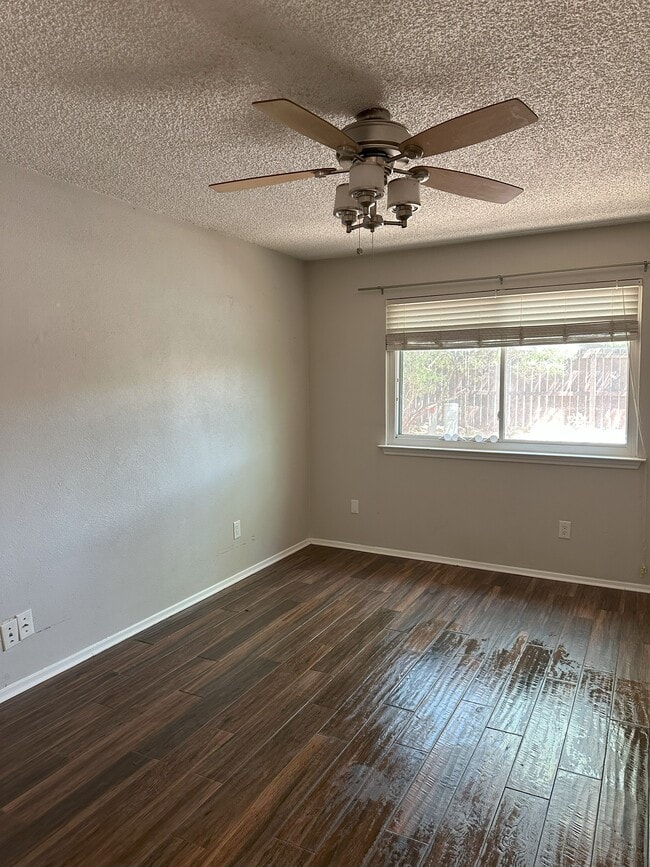 12329 Limerick Ave, Unit Primary Suite